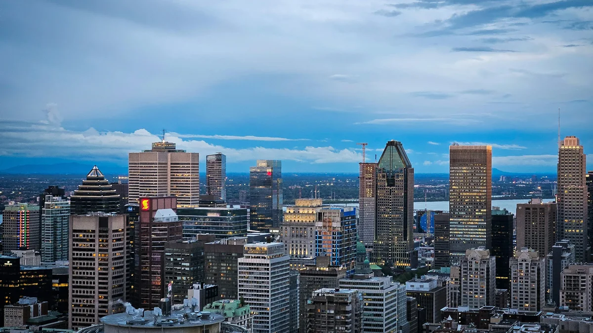Les tours du centre-ville de Montréal vues d'en haut
